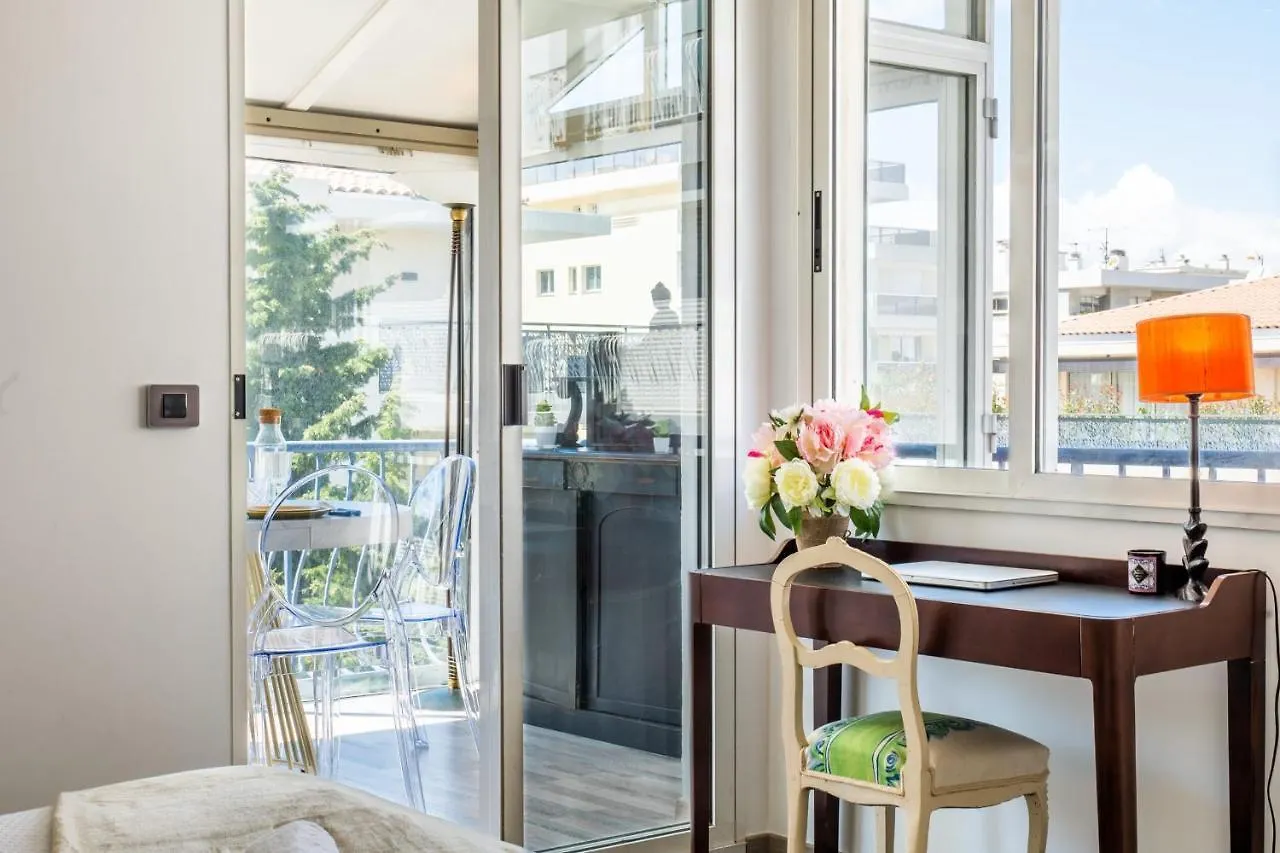 Penthouse Duplex With Rooftop Terrace Cannes