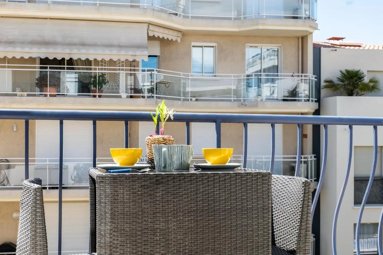 Apartamento Penthouse Duplex With Rooftop Terrace Cannes França