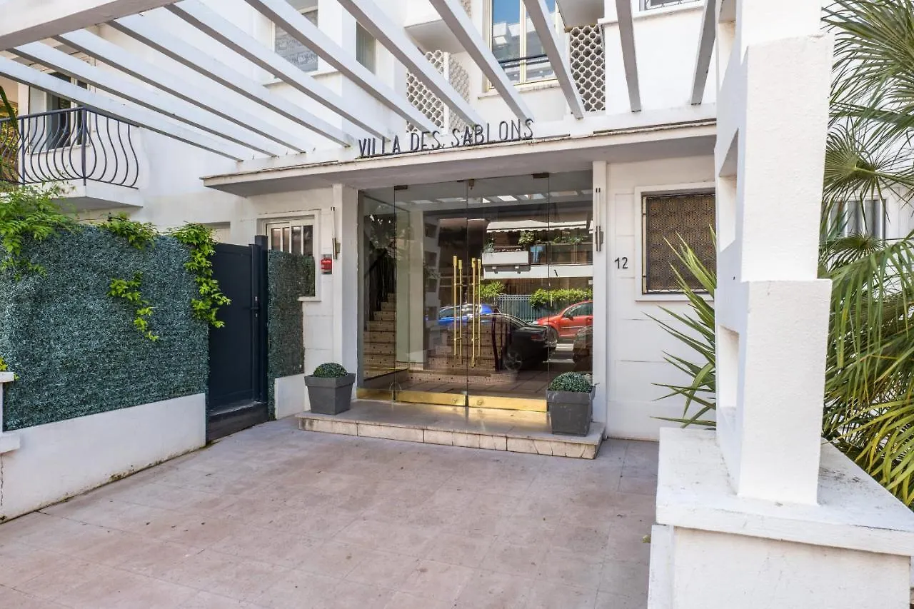 Penthouse Duplex With Rooftop Terrace Cannes 0*,  France